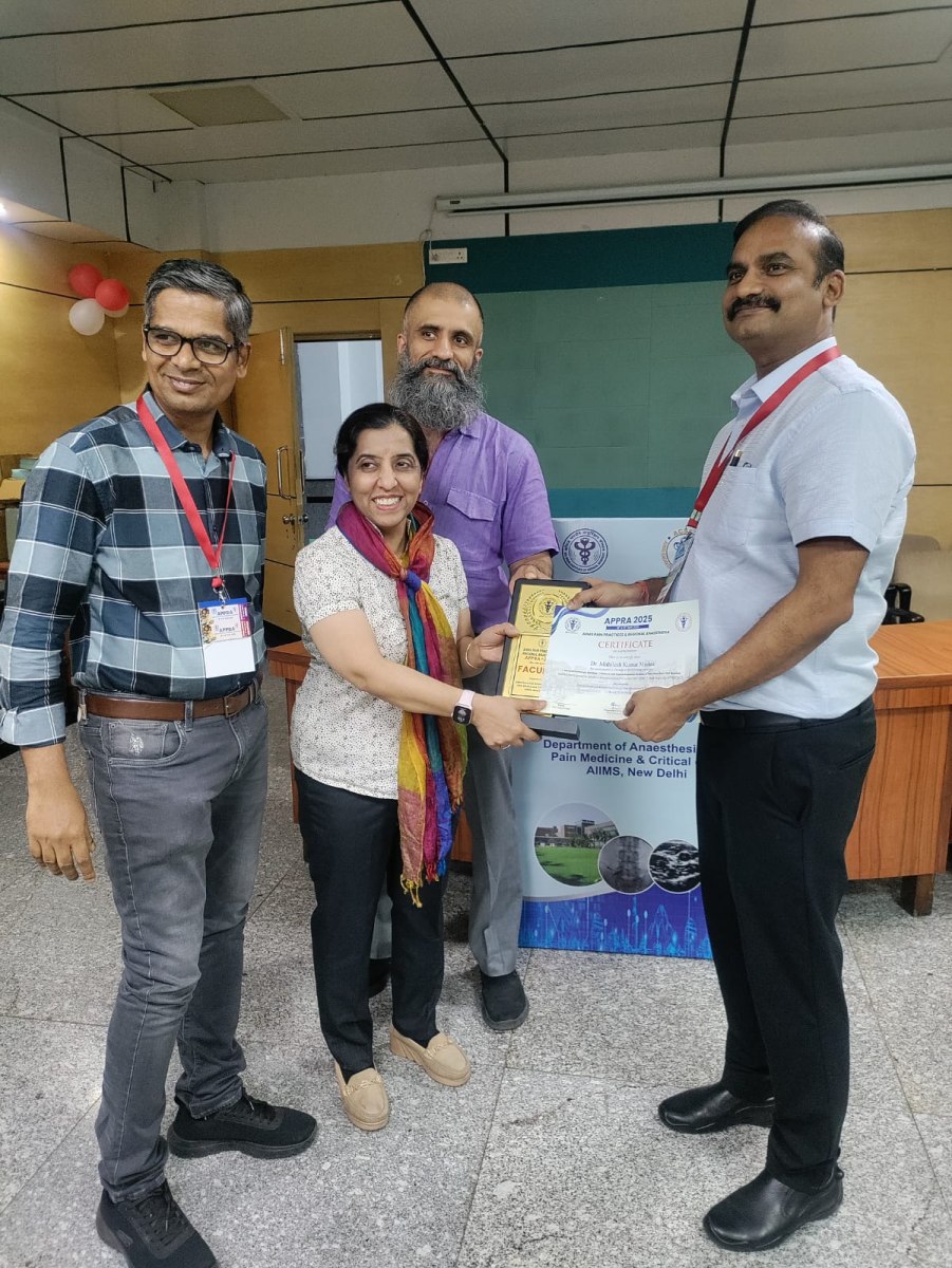 India Pain Clinic gallery image